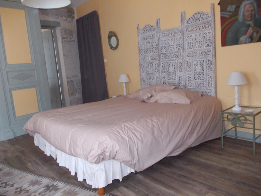 B&B Maison Gaudin Cognac Quarto foto